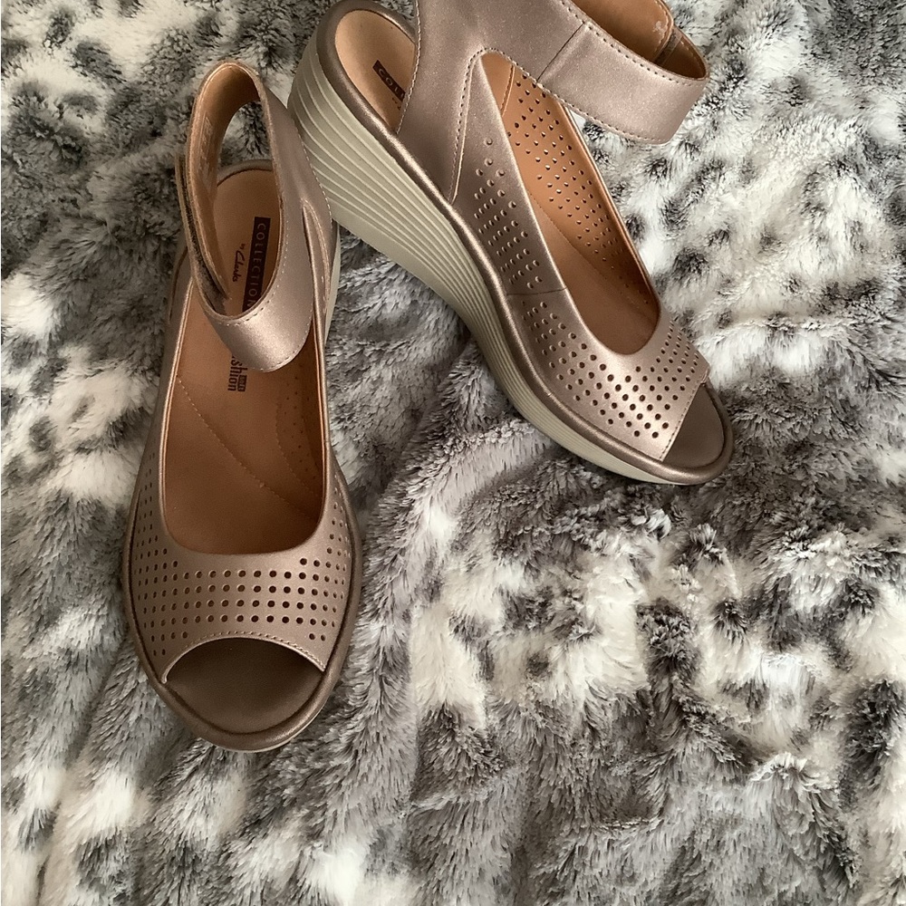Sandals!!! - Picture 2 of 6